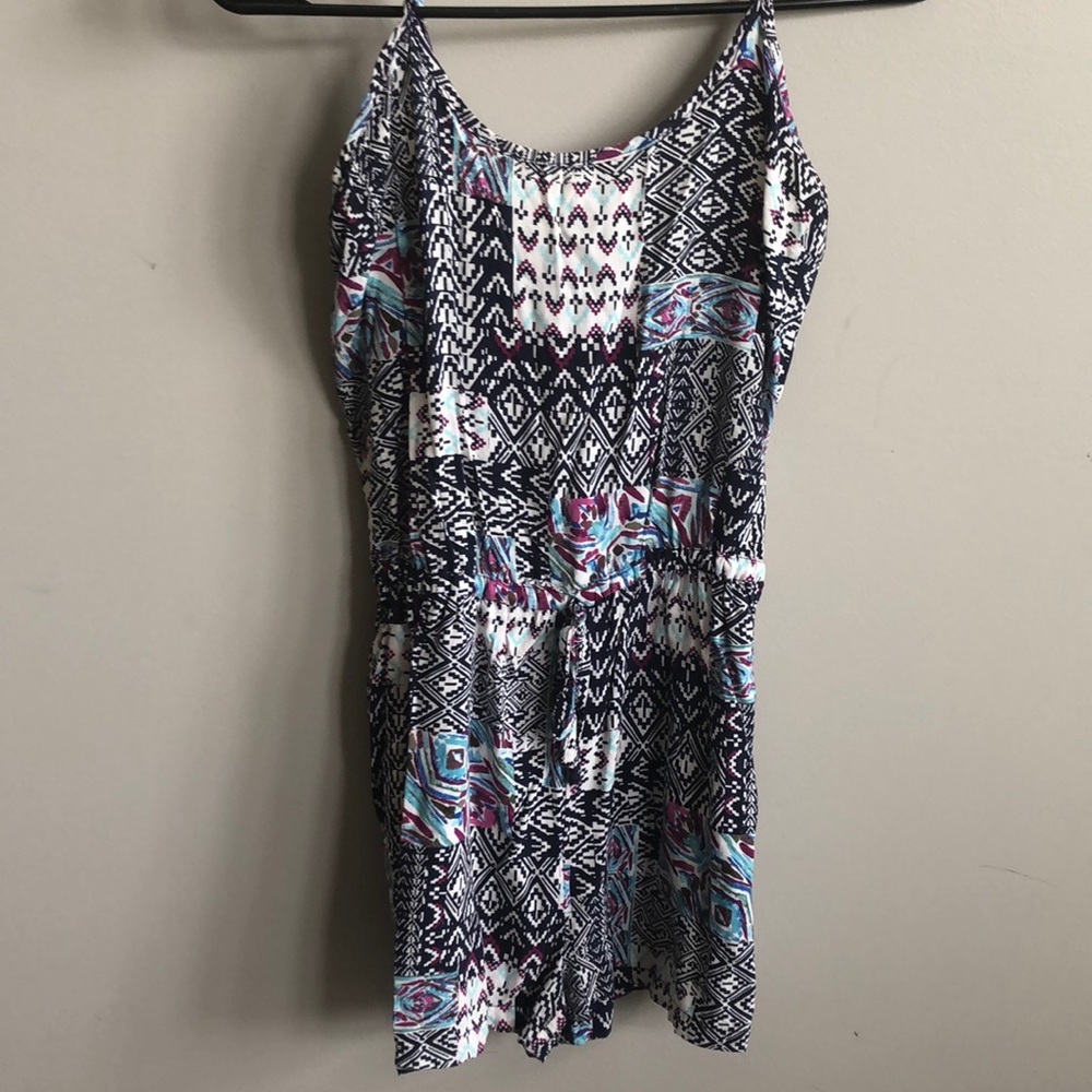 Cute Aeropostale romper 2/12